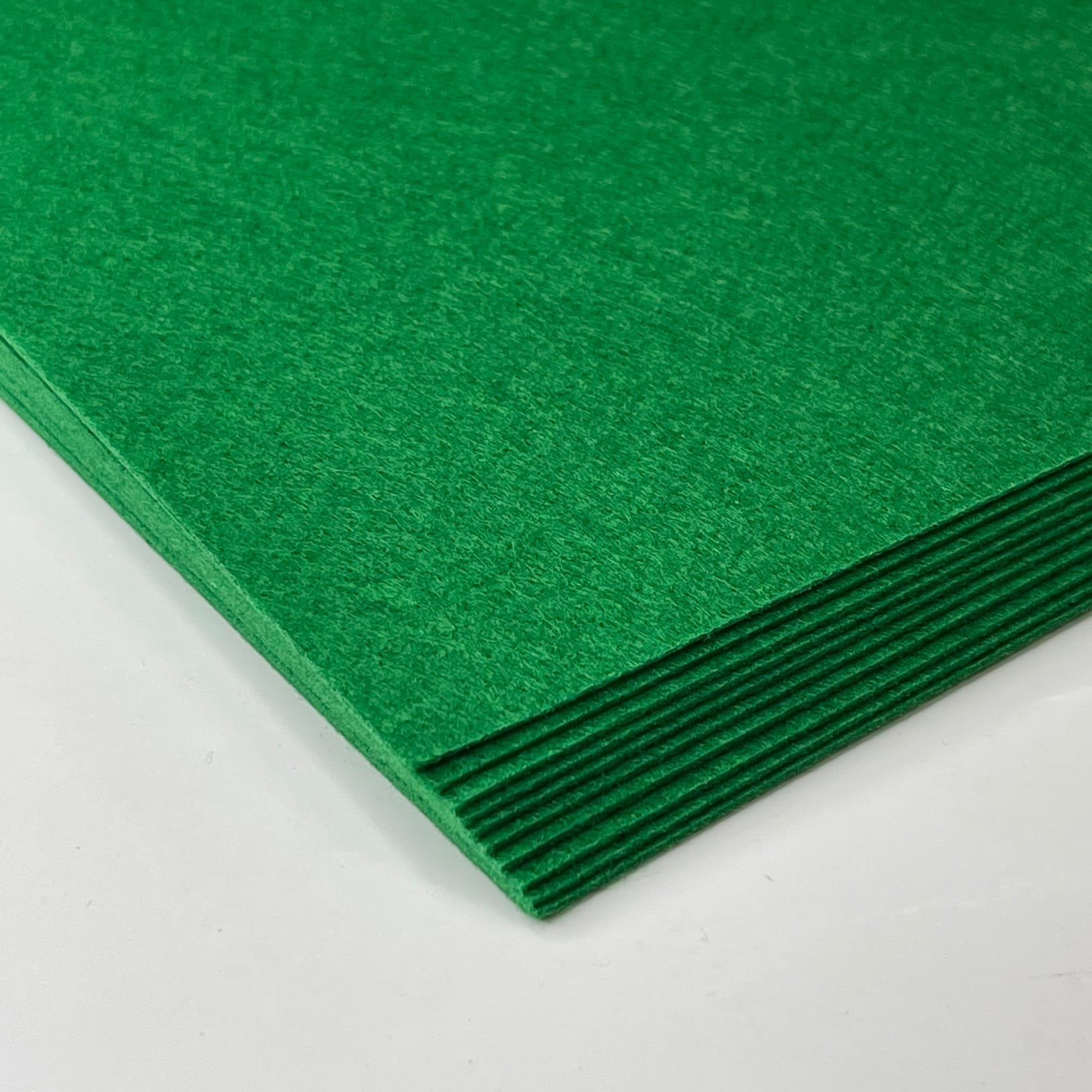 Фетр зеленый фото. Эластичная лента 7 см салатовая.